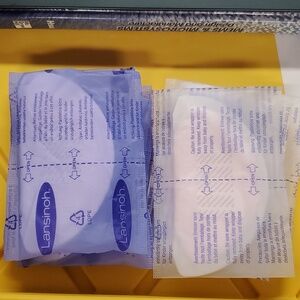 4 Pairs Lansinoh Disposable Nipple Covers (Leak Preventing)